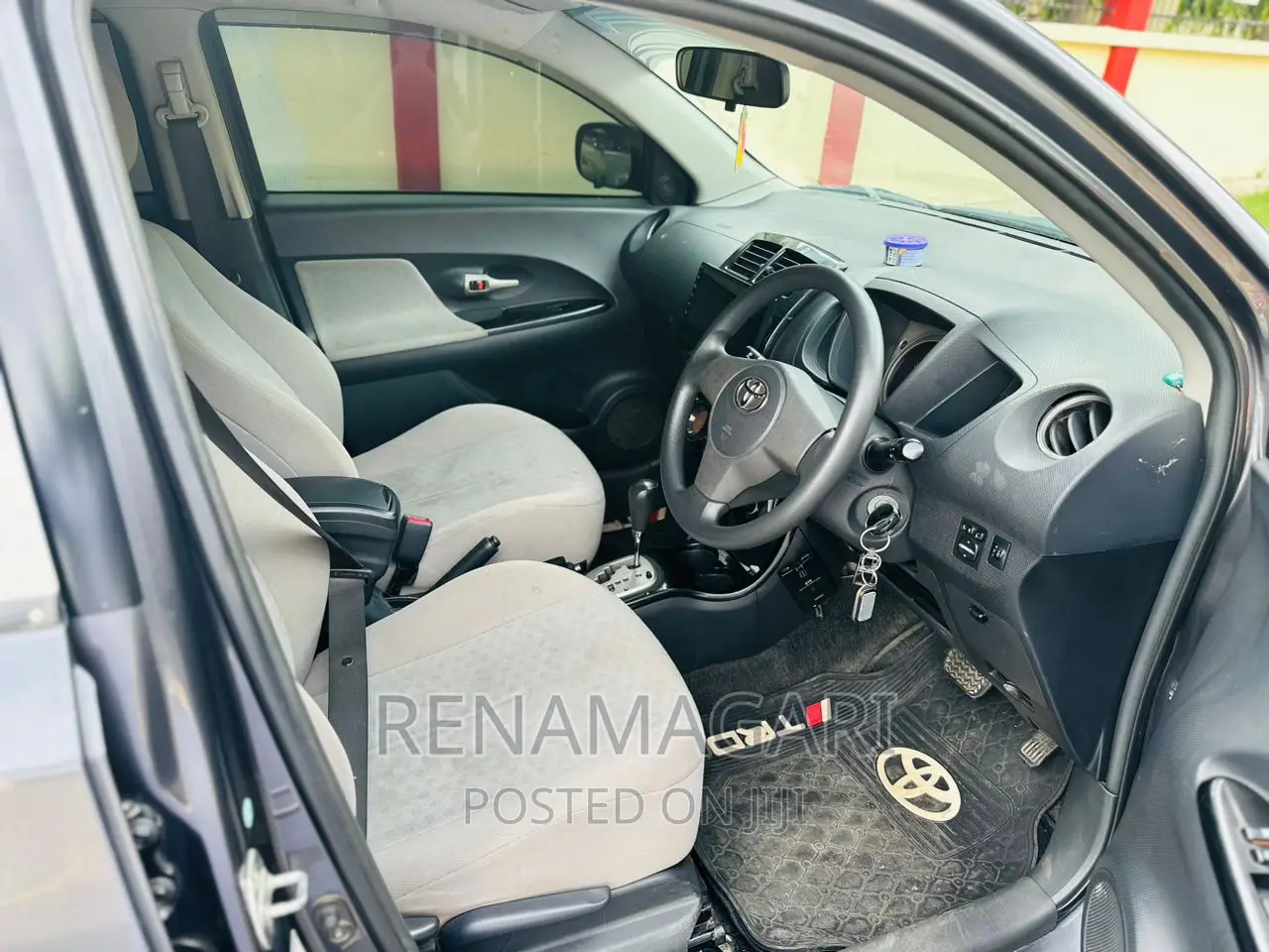 Toyota IST 2008 Gray