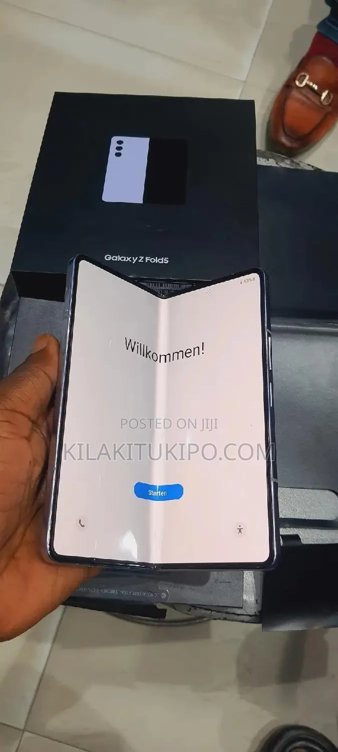 New Samsung Galaxy Z Fold 5 512 GB Blue