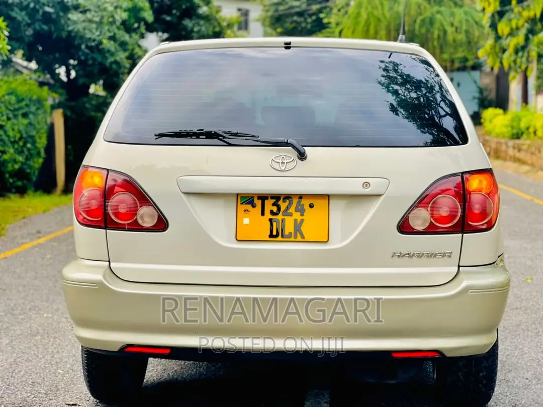 Toyota Harrier 2001 Beige