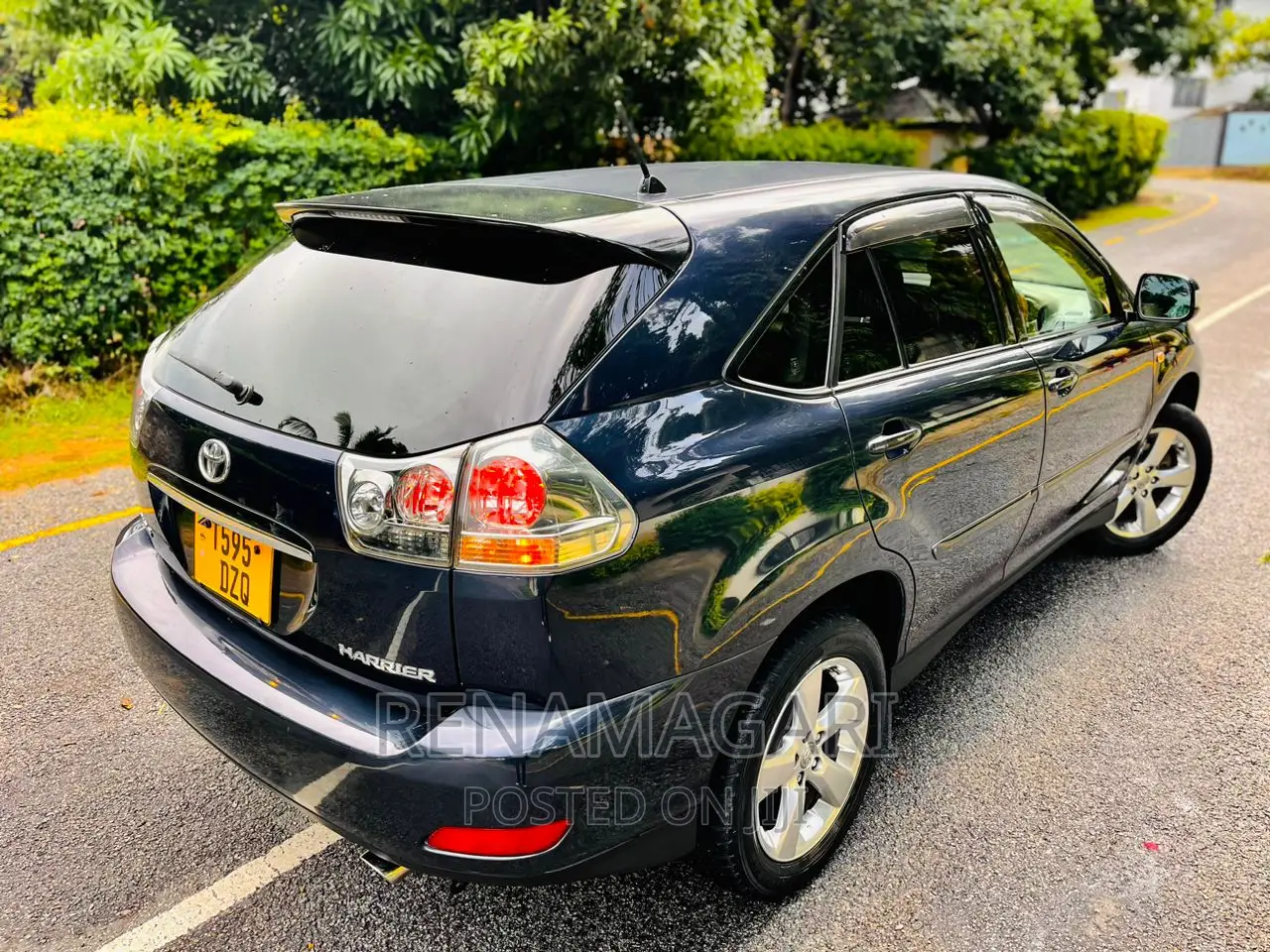 Toyota Harrier 2003 Blue