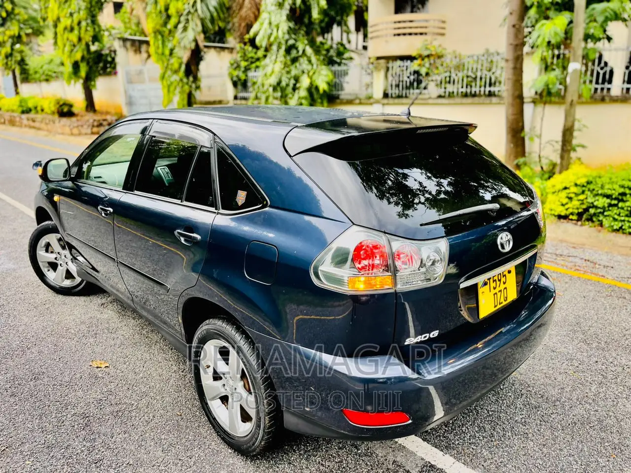 Toyota Harrier 2003 Blue