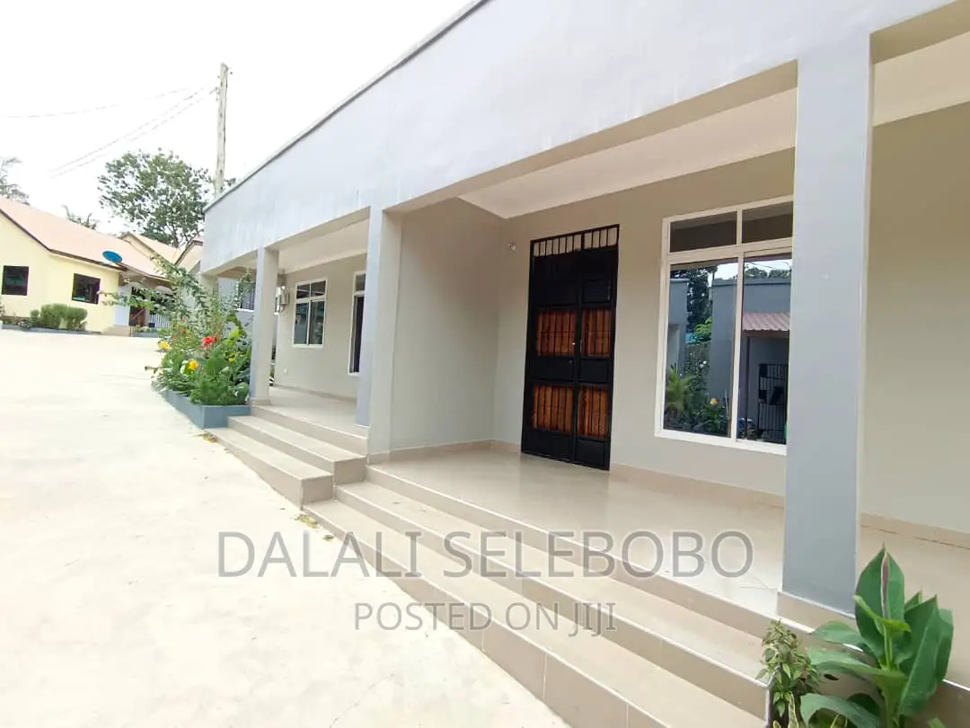 2bdrm Apartment in Kimara Butcher for rent