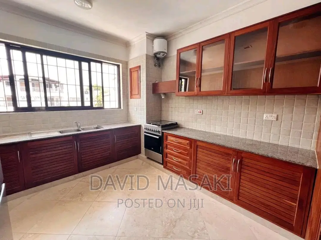 Furnished 3bdrm Townhouse / Terrace in Msasani Townhouses for rent