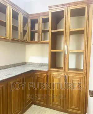 Kitchens Cabinets (Mninga)