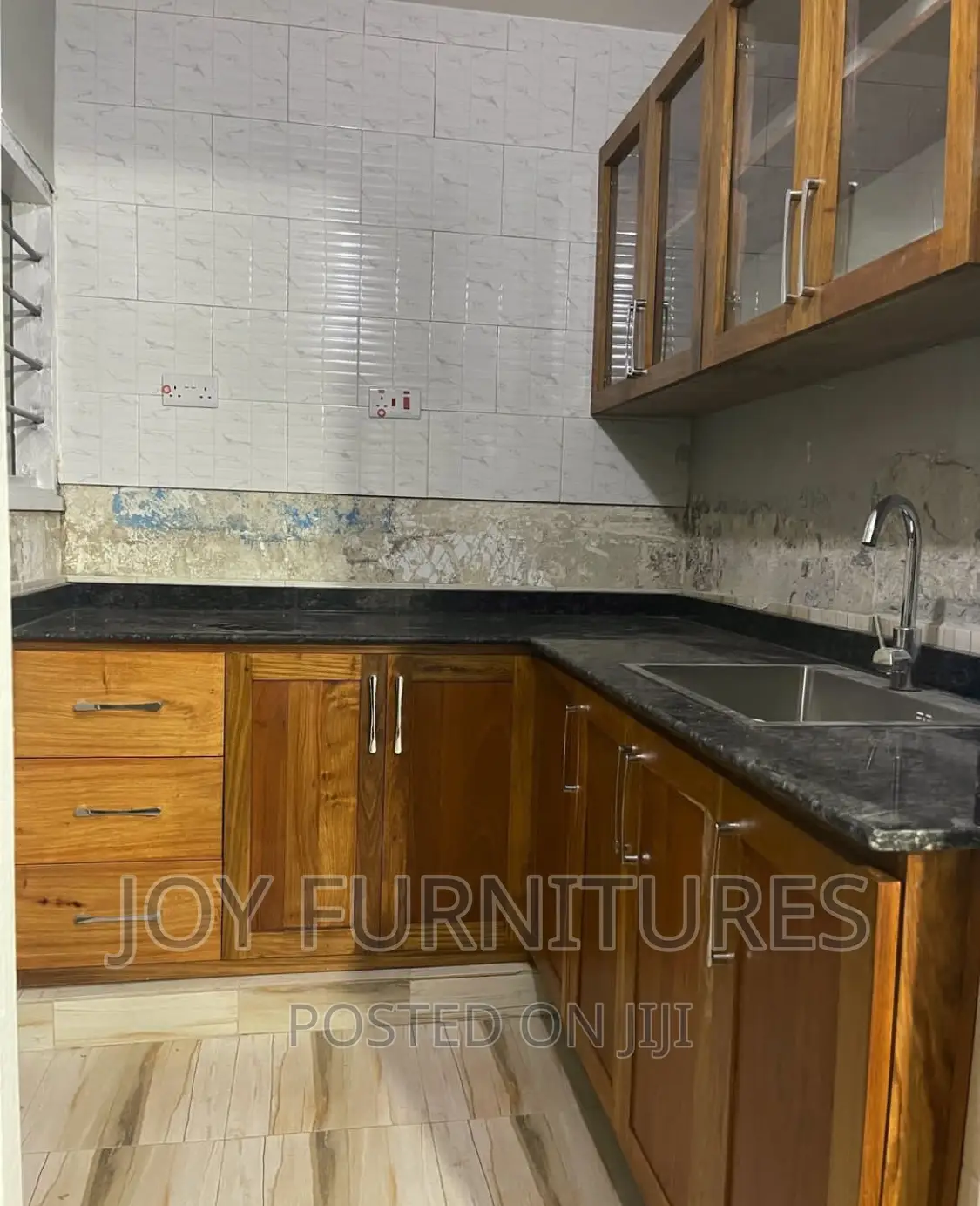 Kitchens Cabinets (Mninga)