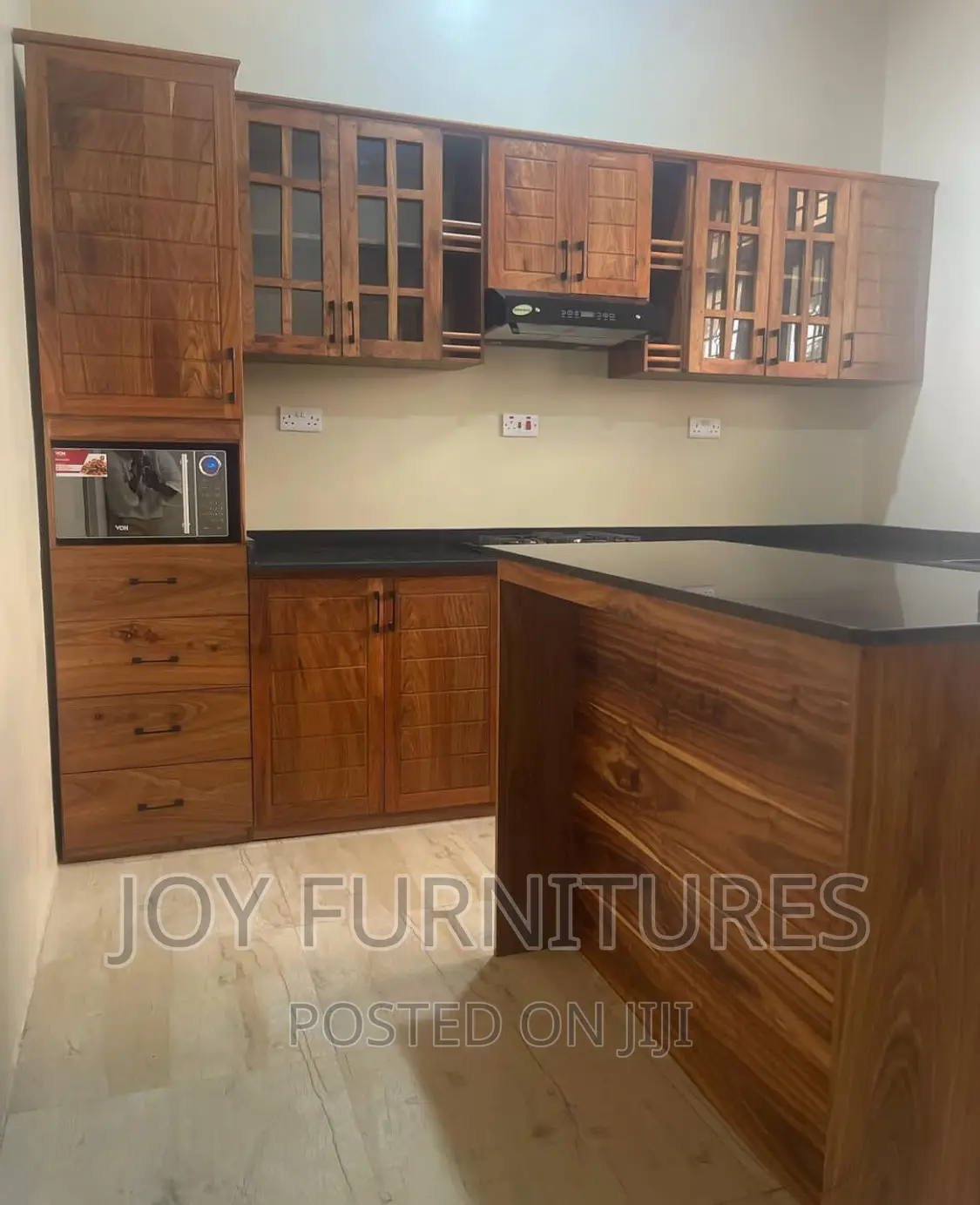 Kitchen Cabinets (Mninga)