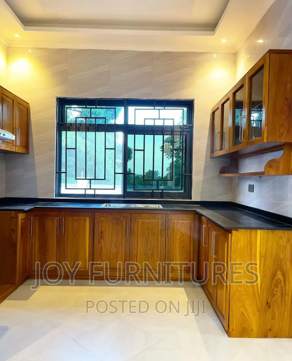 Kitchen Cabinets (Mninga)