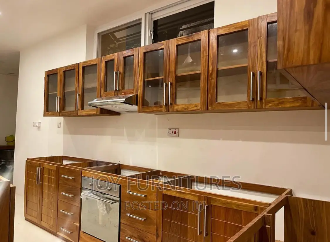 Kitchen Cabinets (Mninga)