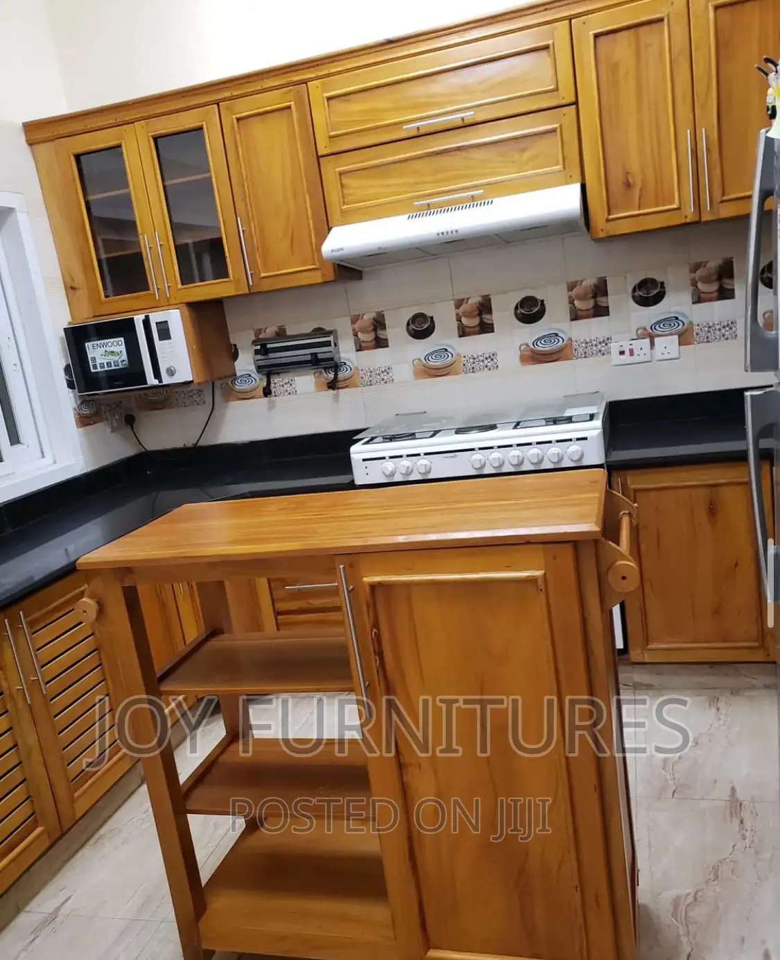 Kitchen Cabinets (Mkongo)