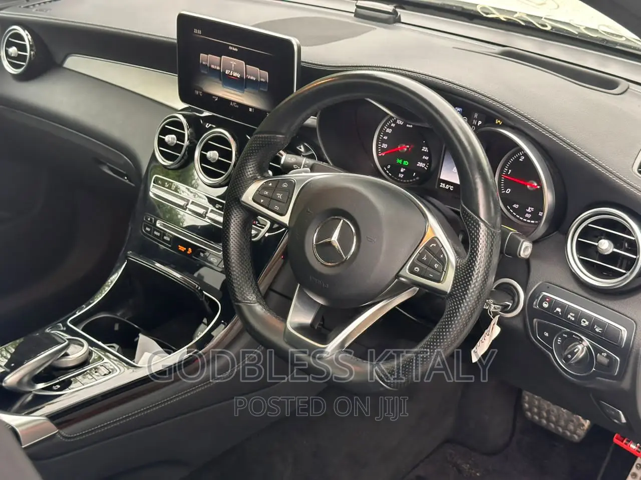 Mercedes-Benz GLC-Class 2018 White