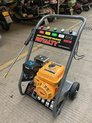 8718 Pressure Washer