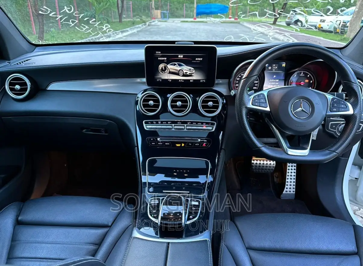 Mercedes-Benz GLC-Class 2019 White