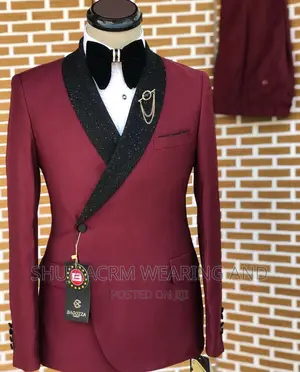 V Style Taxedo Mens Suit