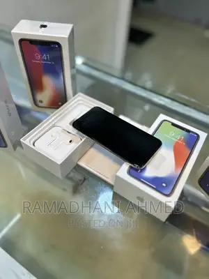 New Apple iPhone X 64 GB Silver