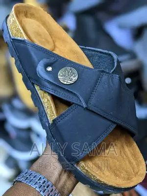 Open Shoes Timberland Black Material Leather