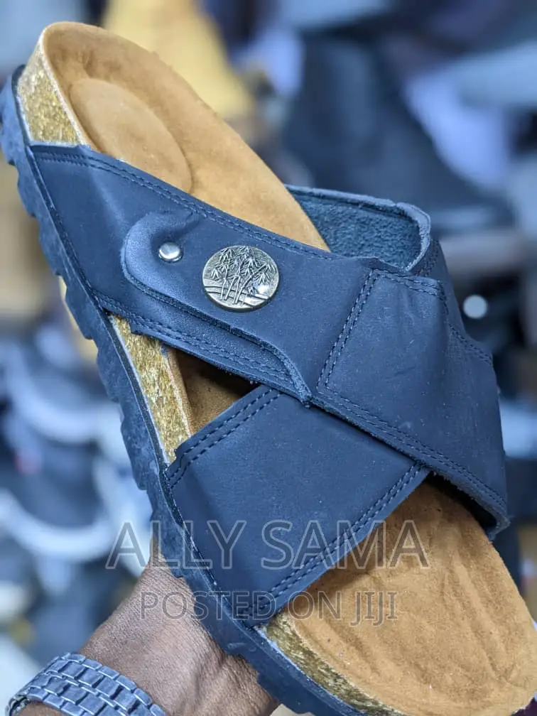 Open Shoes Timberland Black Material Leather