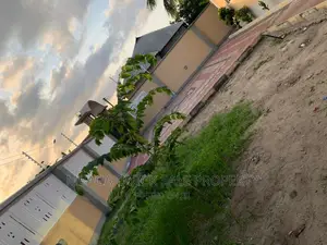 5bdrm Bungalow in Temeke Abiola, Azimio for rent