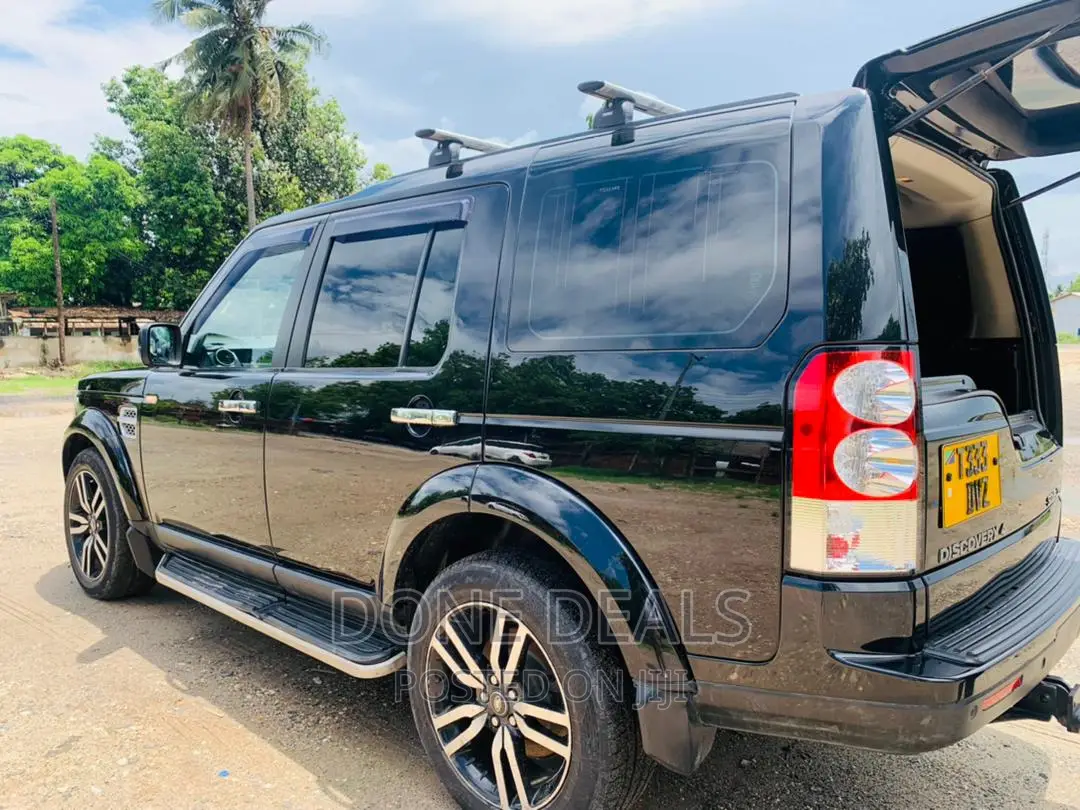 Land Rover Discovery 2013 Black