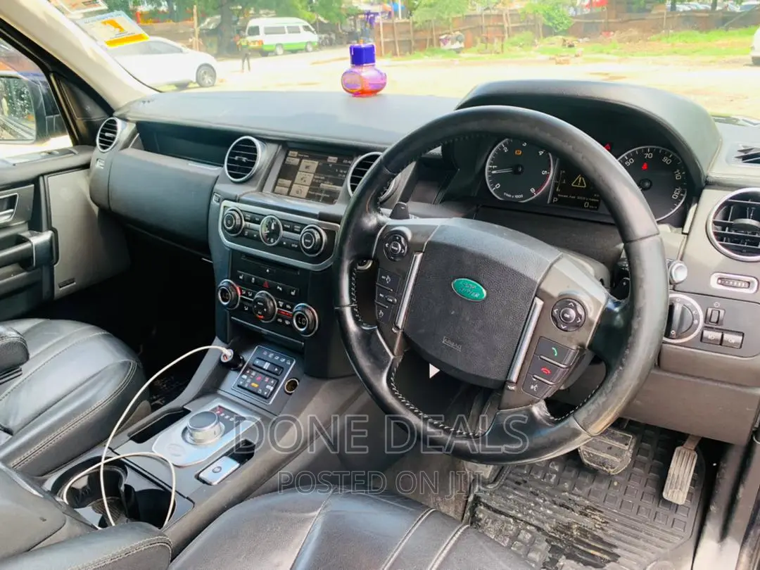 Land Rover Discovery 2013 Black