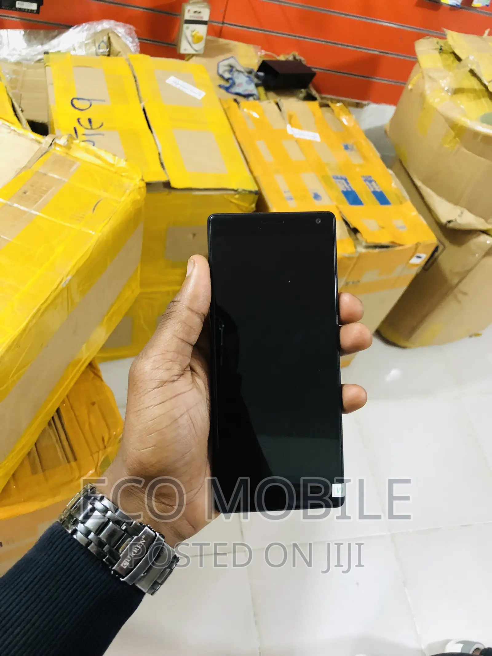 Sony Xperia 8 SOV42 64 GB Black