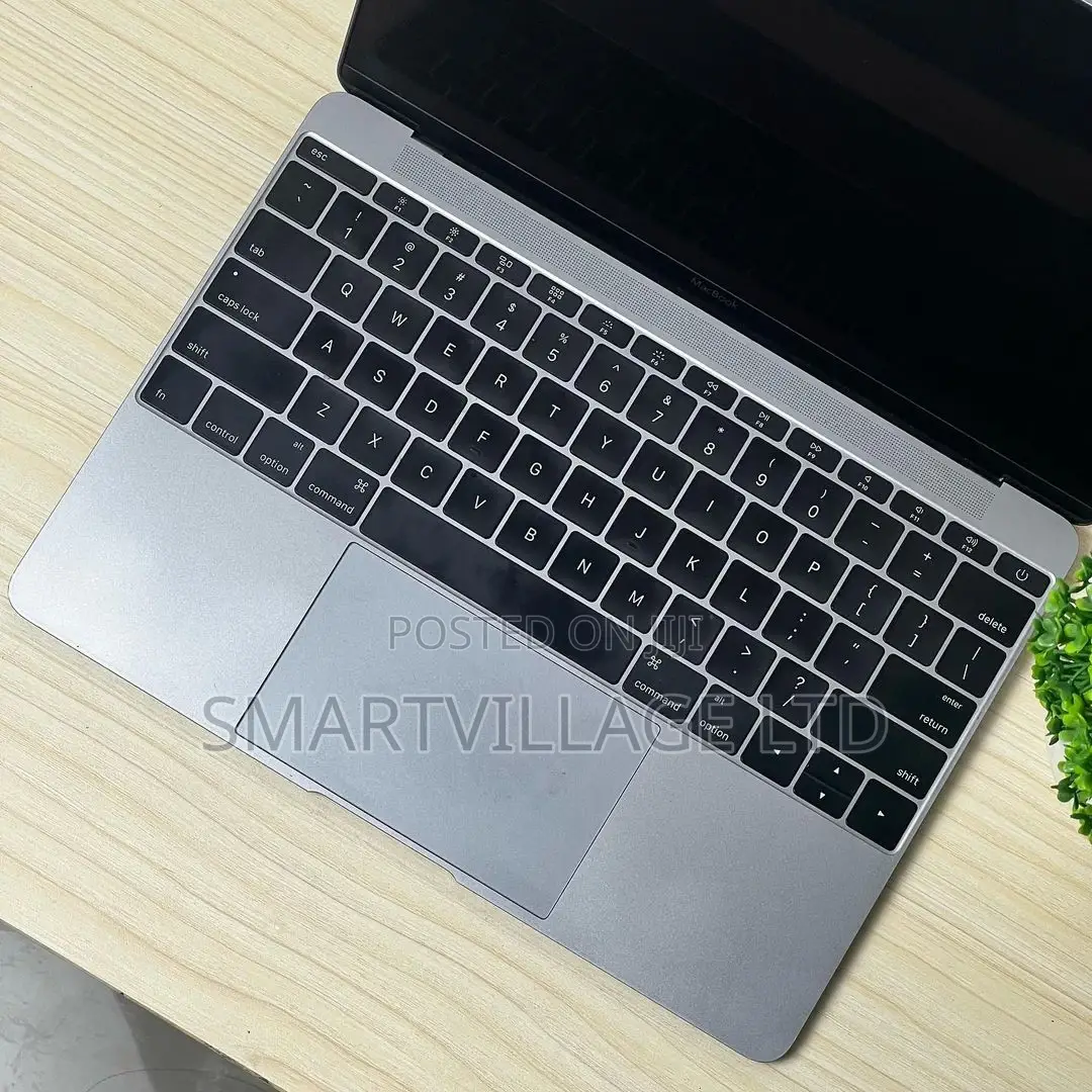 Laptop Apple MacBook Pro 2015 16GB Intel Core I7 SSD 512GB