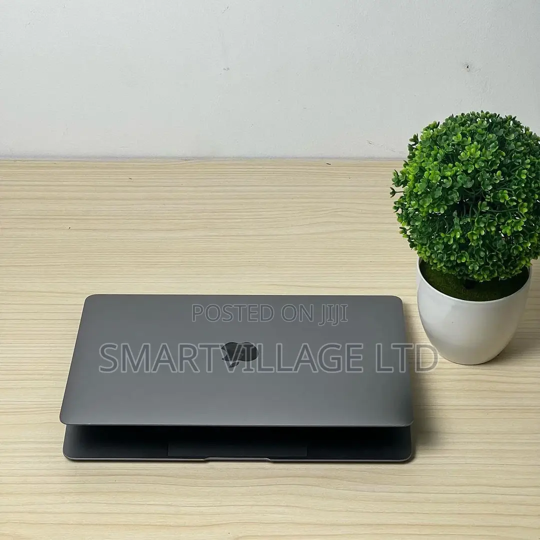 Laptop Apple MacBook Pro 2015 16GB Intel Core I7 SSD 512GB