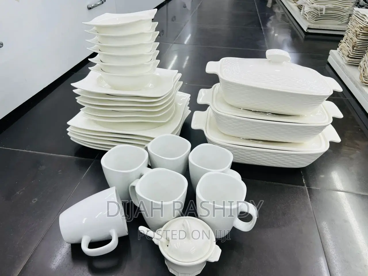 Simple Dinnerset Montana