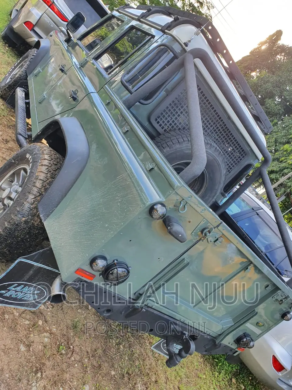 Land Rover Defender 2003