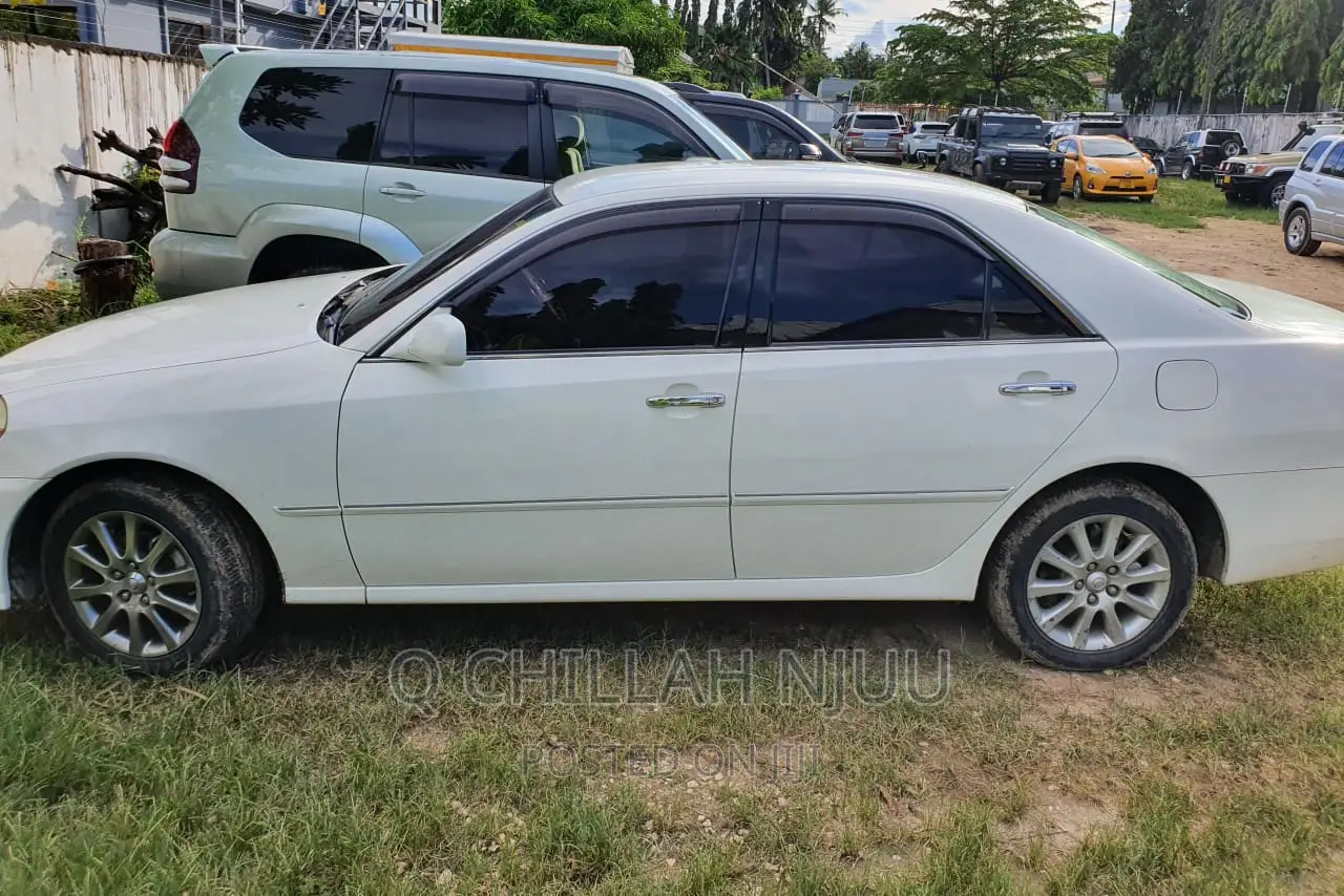 Toyota Mark II 2003 White
