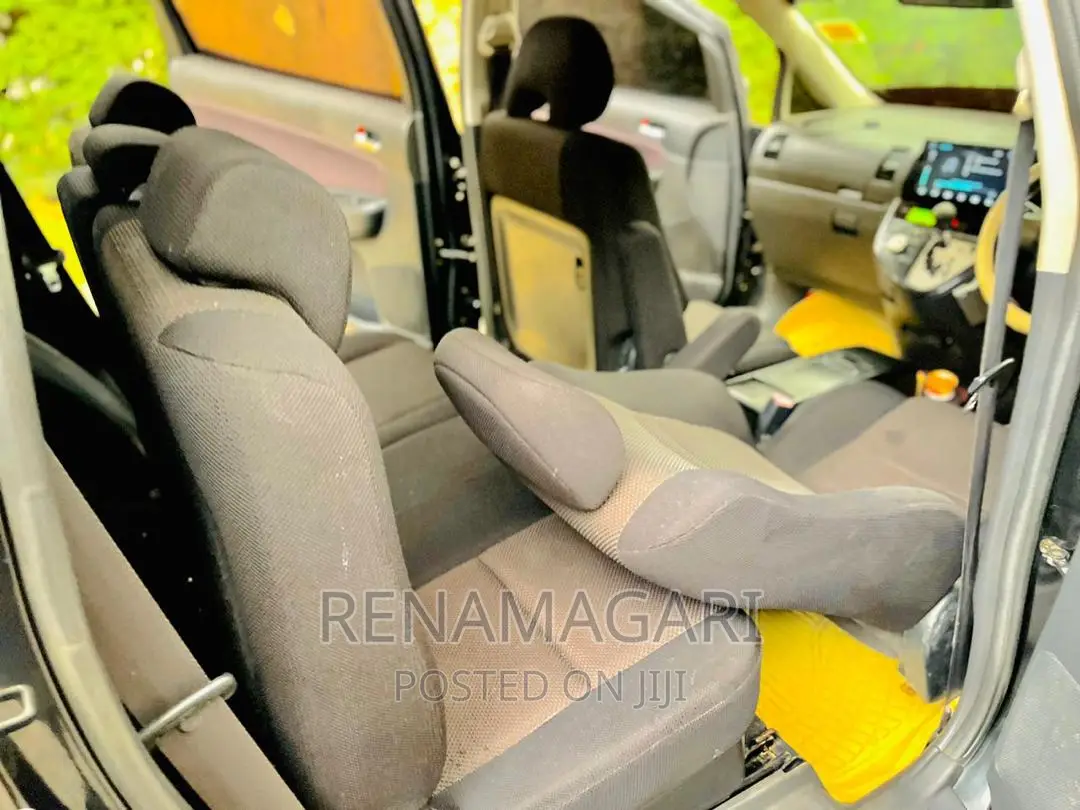 Toyota Wish 2006 Black