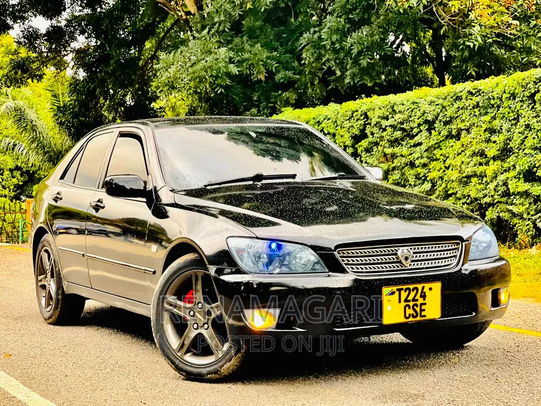 Toyota Altezza 2004 Black
