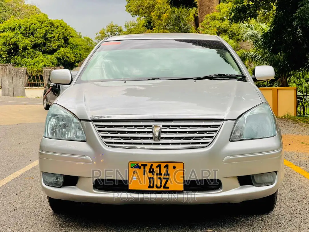 Toyota Premio 2004 Silver