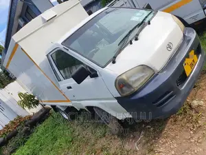 Toyota TownAce 2003 White