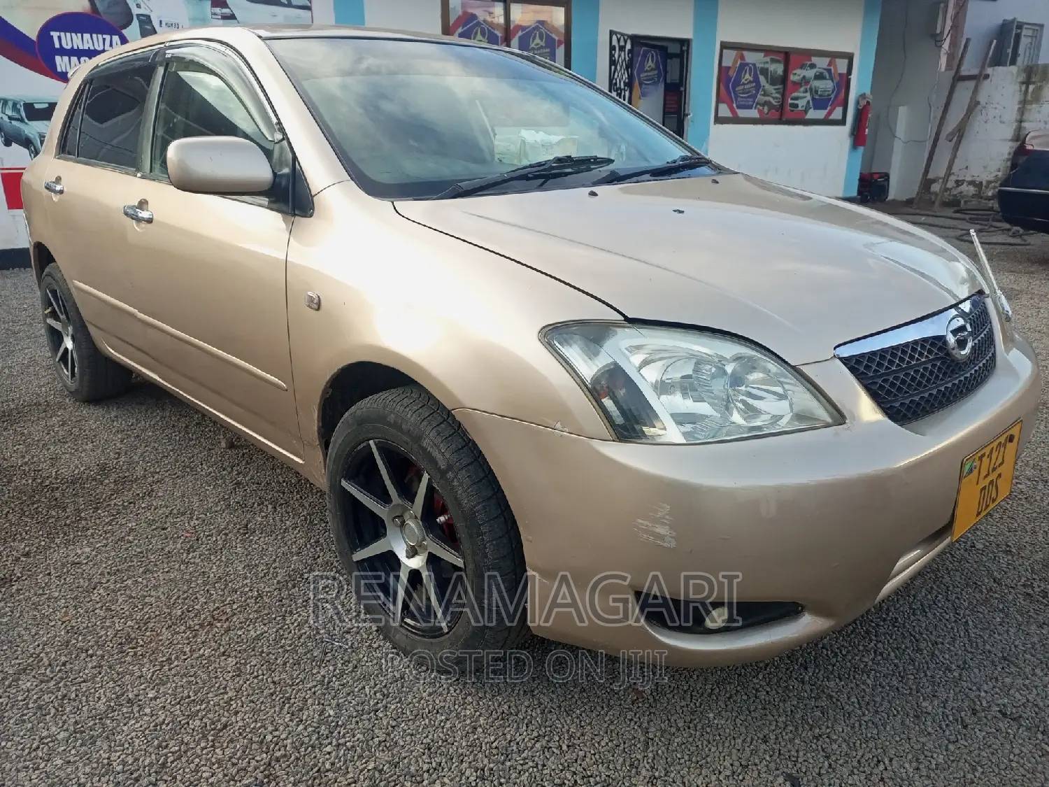 Toyota Corolla RunX 2004 Beige