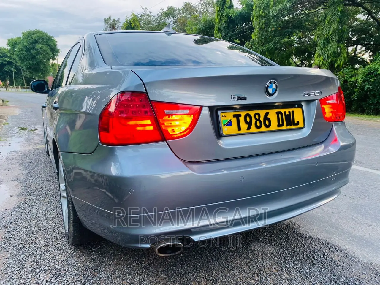 BMW 3 Series 2010 Gray