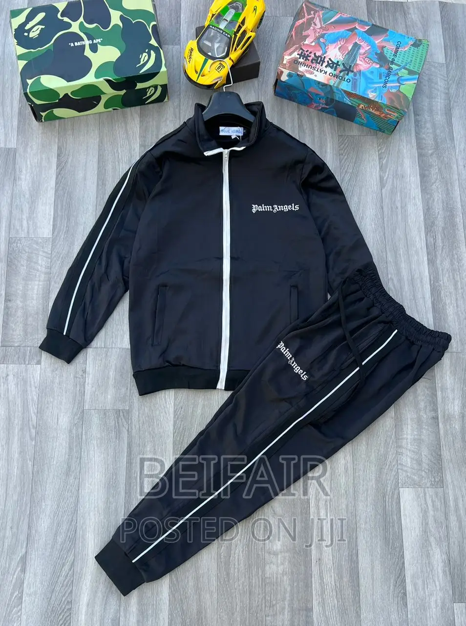Track Suits | Truck Suits | Trak Suti