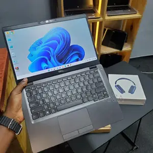 New Laptop Dell Latitude 5300 8GB Intel Core I5 SSD 256GB
