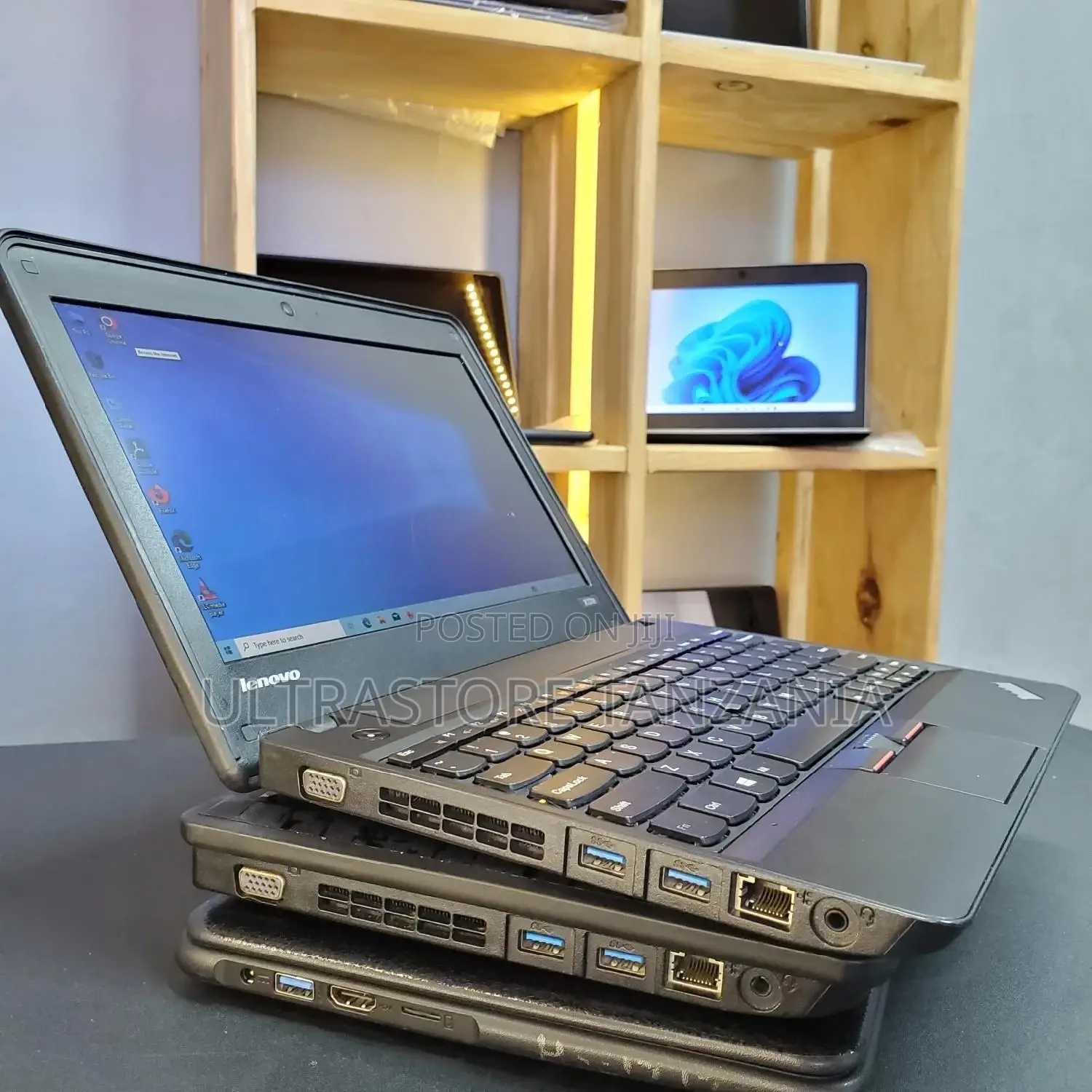 New Laptop Lenovo ThinkPad X131e 4GB Intel Celeron HDD 500GB