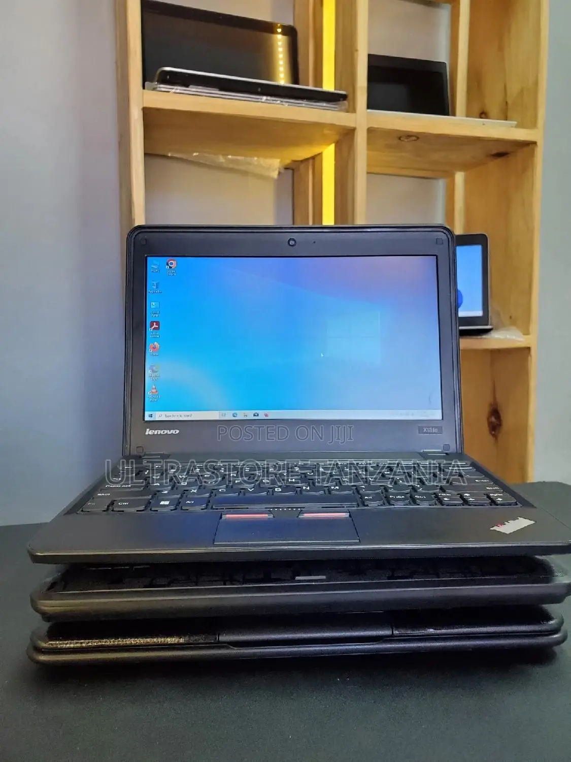 New Laptop Lenovo ThinkPad X131e 4GB Intel Celeron HDD 500GB