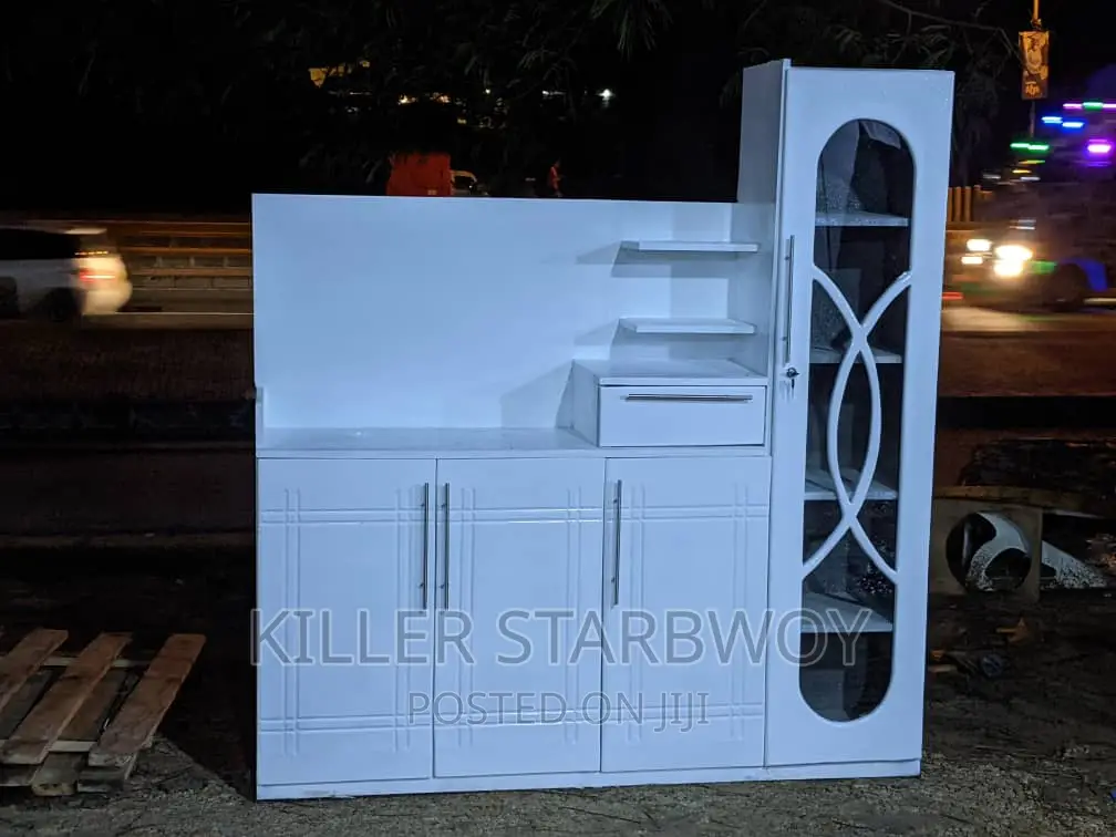 Kitchen Cabinet Kubwa