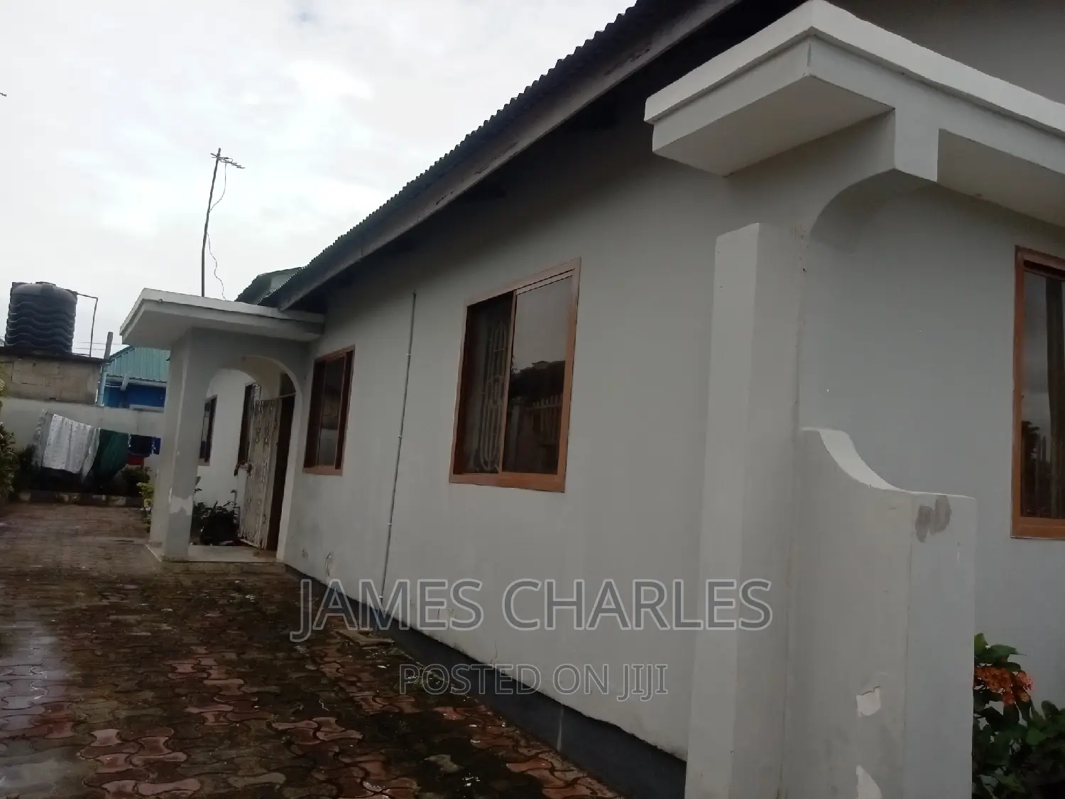 4bdrm House in Yombo Vituka for sale