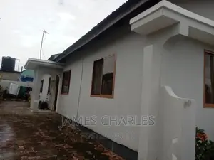 4bdrm House in Yombo Vituka for sale