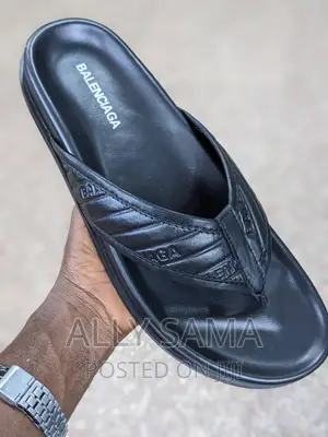 BALENCIAGA Full Black Material Up Leather Down Rubber