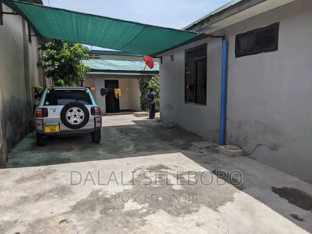 Plot Inagusa Lami Shekilango Road Bilioni2