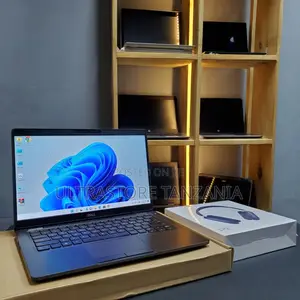 New Laptop Dell Latitude 5300 8GB Intel Core I5 SSD 256GB