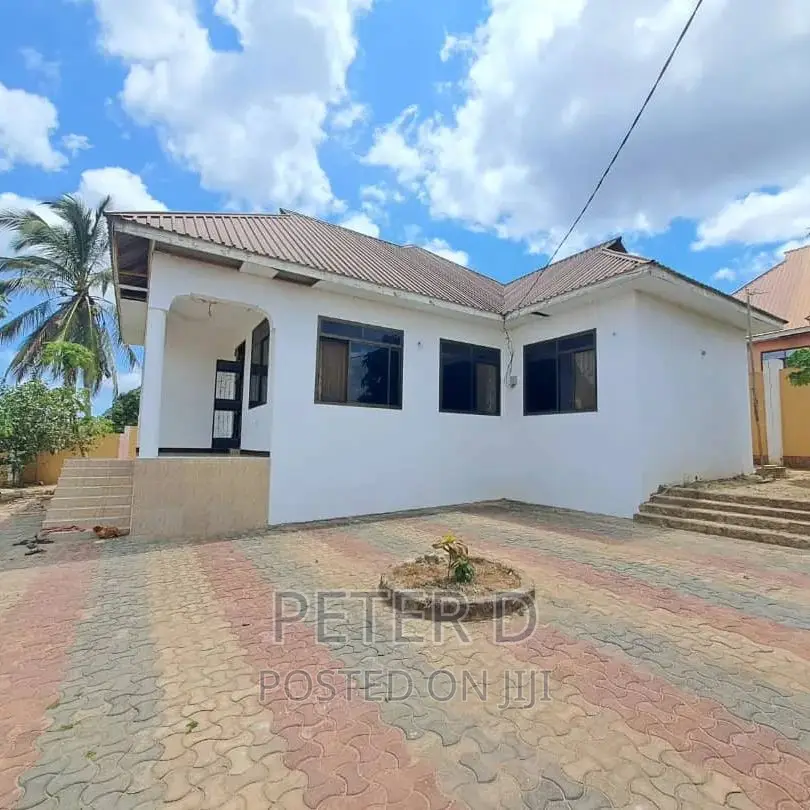 3bdrm House in Mbezi for sale