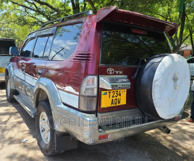Toyota Land Cruiser Prado 2000 Red