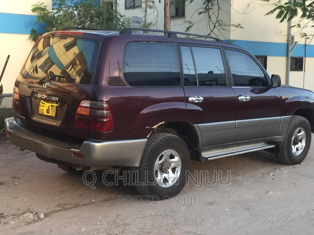 Toyota Land Cruiser 2004 Black
