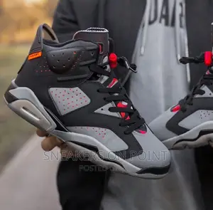 Jordan 6 Retro X Paris SG (PSG)