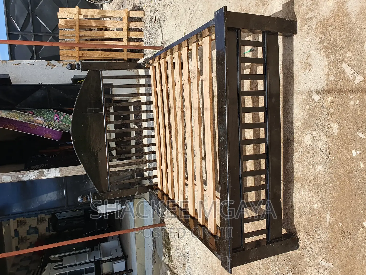 Kitanda 5X6
